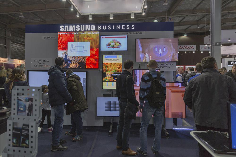 Digital Signage
